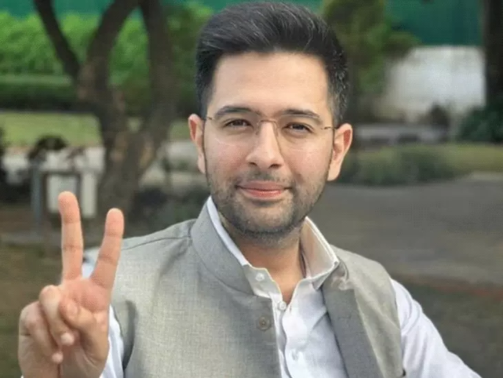 AAP ने राघव चड्ढा को राज्यसभा उपनेता पद से हटाया