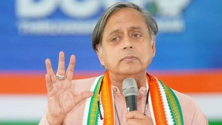 शशि थरूर के गनमैन और ड्राइवर पर हमला