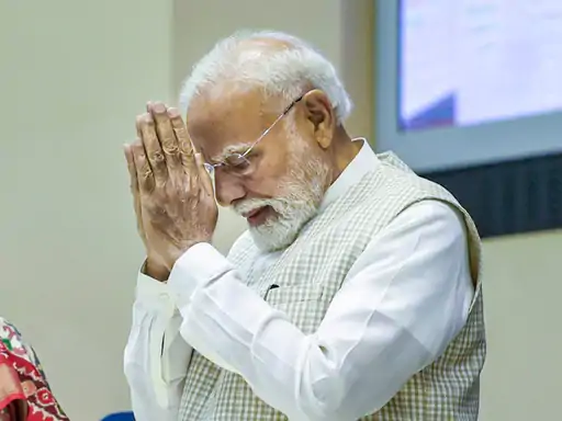 PM मोदी की महिलाओं के नाम चिट्‌ठी