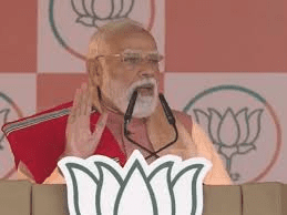 मोदी बोले- कांग्रेस के राजकुमार की हार की सेंचुरी पक्की